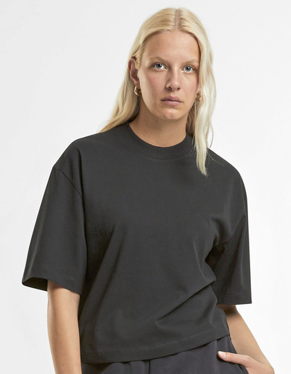 Ladies Oversized Tee White Model