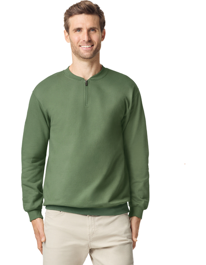 Softstyle® Midweight Adult Fleece 1/4 Zip Sweatshirt Charcoal (Solid) Model